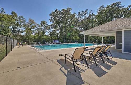 Fayetteville House | Fayetteville House Pool Access and Gas Grill!
