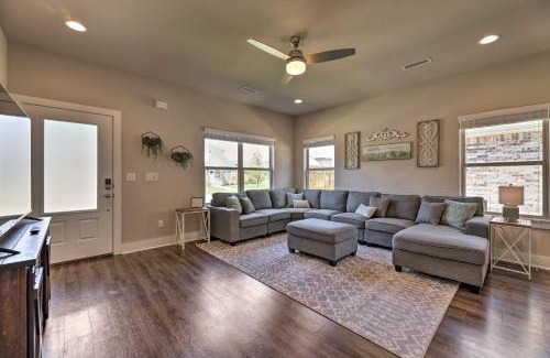 Fayetteville House | Fayetteville House Pool Access and Gas Grill!