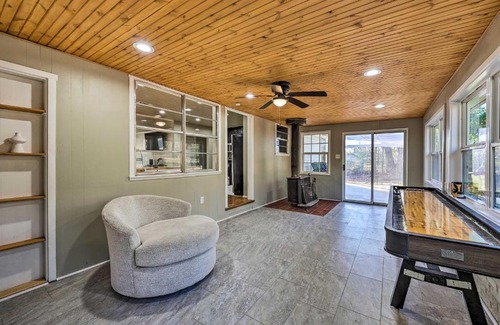 Fayetteville House | Fayetteville Vacation Rental - 2 Mi to Dtwn!