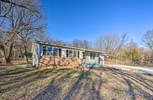 Fayetteville House | Fayetteville Vacation Rental - 2 Mi to Dtwn!