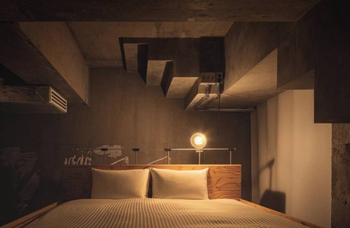Nihonbashi Hotel | Feather and Urban @ Tokyo Street Art Hotel