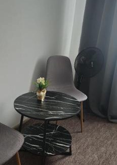 Curtea De Arges Apartment | Feather's House