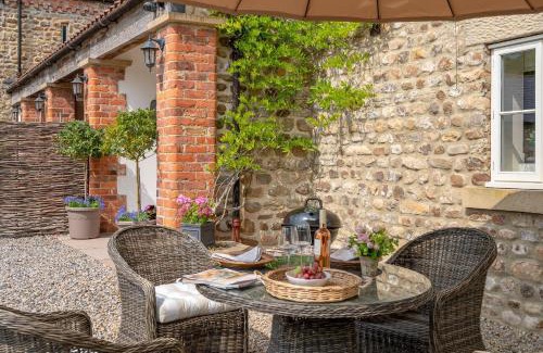 Ripon House | Feathered Nest