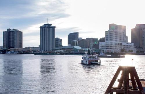 U.S. Naval Base Hotel | Federal City Inn & Suites