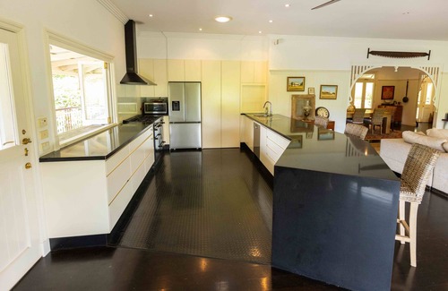 Federal House | Federal Estate, Byron Hinterland.