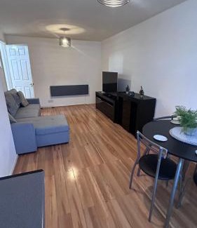 Island Gardens Apartment | Feel at home apartments and Contractor friendly