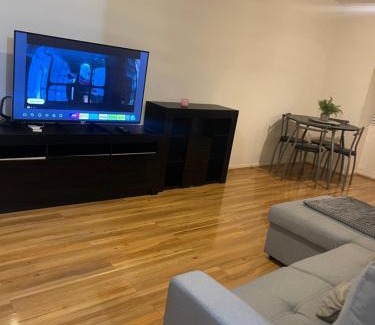 Island Gardens Apartment | Feel at home apartments and Contractor friendly