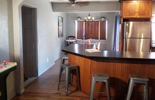 Frederick House | Feel at home in Frederick!