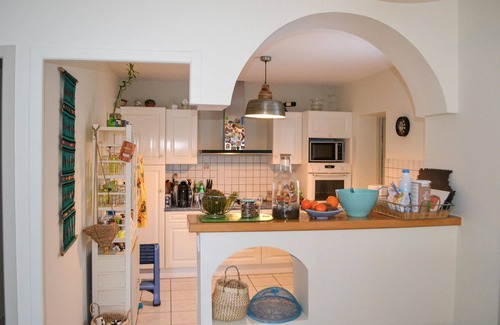 Seyresse House | Feel at home in this family vacation home with swimming pool!