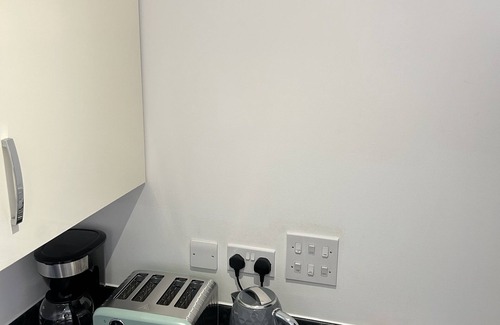 Dartford Apartment | Feel Comfy Apartment.nnOur modern apartment is located in the heart of Dartford