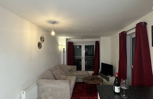 Dartford Apartment | Feel Comfy Apartment.nnOur modern apartment is located in the heart of Dartford