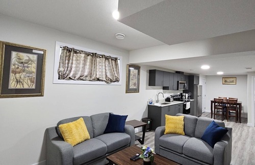 Southwest Edmonton House | Feel @ home - Quiet 2BR suite w/Private Entrance