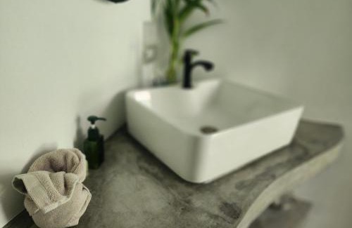 Hin Hong House | Feel Home