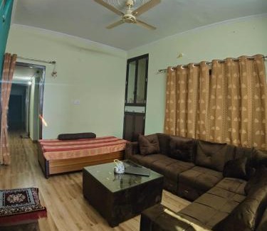 Almora House | feelhome