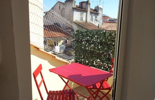 Sao Bento Apartment | FeelingLisbon Fado
