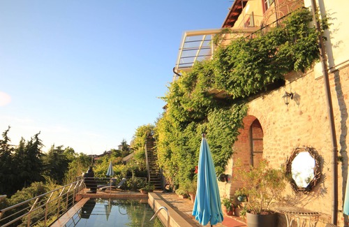 Monforte d'Alba Apartment | Felicin - Palazzo Boeri Panoramic Suites