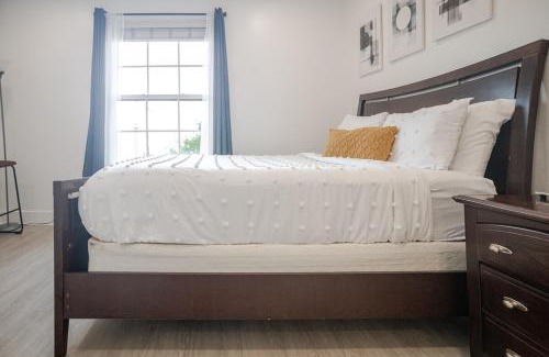 Fells Point Apartment | FellPoint Harbor Hideaway Haven