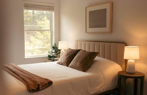 Duluth House | Fenced in backyard, family and pet friendly!