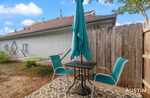 Wells Branch Apartment | Fenced Yard 2BR 1BA 10m to Domain Near Downtown Pets OK by AUSTIN VACAY