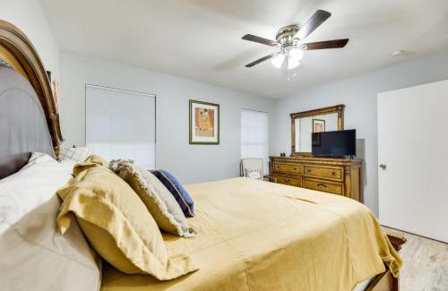 San Juan House | Fenced Yard and Grill - San Juan Vacation Rental