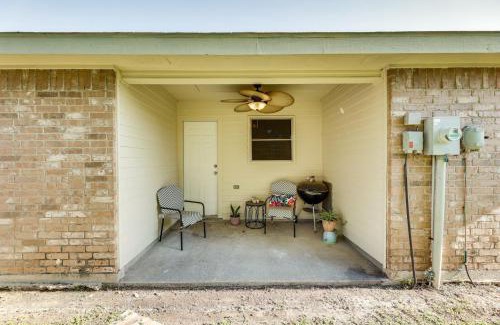 San Juan House | Fenced Yard and Grill - San Juan Vacation Rental