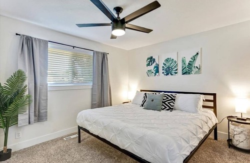 Layton House | Fenced Yard,Pickle Ball Courts Close by,No Stairs