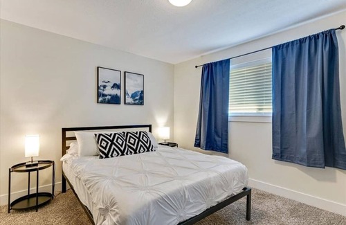 Layton House | Fenced Yard,Pickle Ball Courts Close by,No Stairs