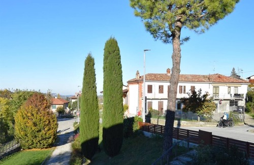 Castiglione Falletto Apartment | Fenocchio's House- Green Apartment