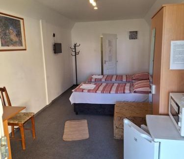 Zsorifurdo Bed & Breakfast | Fenyő Panzió