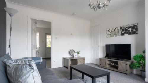 Airdrie House | Ferguson House