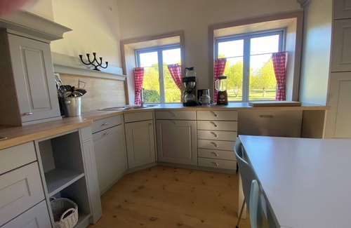 Roggenstorf House | Ferienhaus mit 5 SZ und 2 Bädern auf Insgesamt 220 qm Wohnfläche