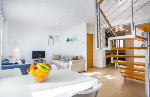 L'Hospitalet de Llobregat Apartment | Feriapiso Apartments Palmer