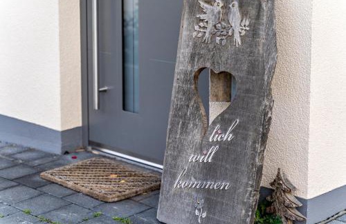 Biederbach House | Ferienwohnungen Kapellenblick