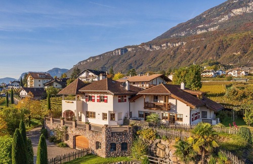 Tramin Apartment | Ferienwohnung Lagrein im Weinberghof Bellutti Urlaub auf dem Weinbauernhof