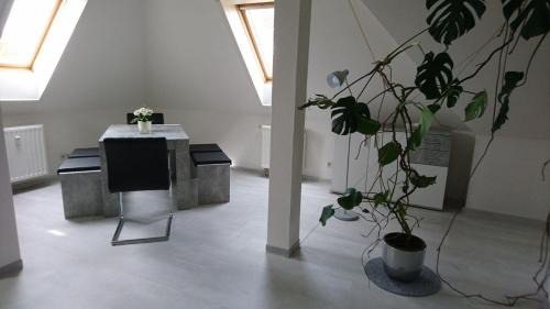 Loebau Apartment | Ferienapartment-Loebau-Stadt-und-Messenah