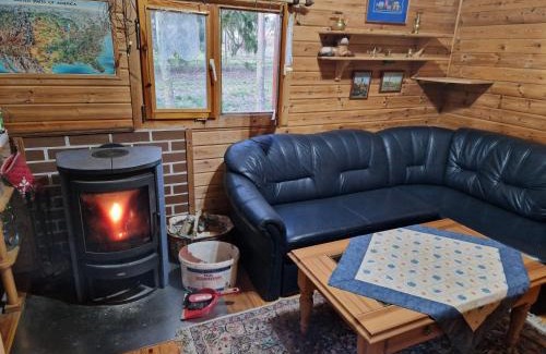 Penkun Apartment | Ferienbungalow mit Garage und Grundstück in Sommersdorf UER