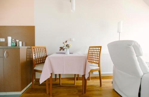 Temmen-Ringenwalde Apartment | Feriendomizil Alter Garten