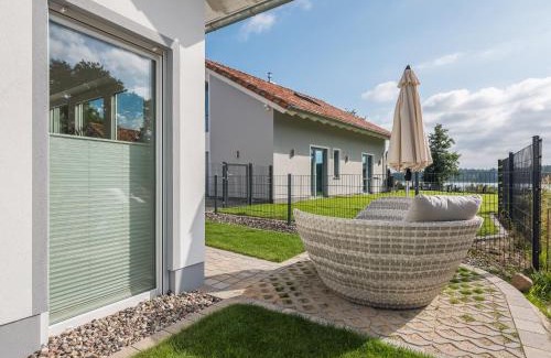 Krakow am See House | Feriendomizil im Luftkurort - Ferienhaus-Sauna-See -Entertainmentpaket