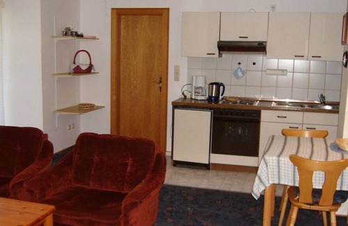 Bad Birnbach Apartment | Feriendomizil in familiärer Atmosphäre mit Grillplatz und Liegewiese