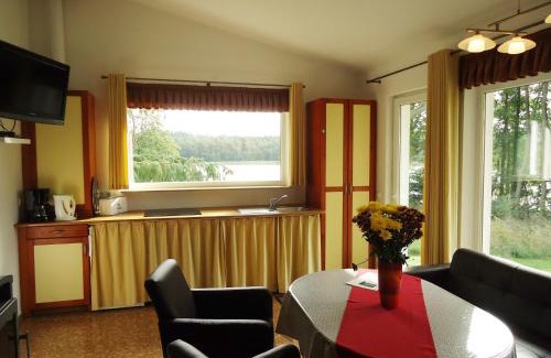 Zehna House | Ferienhäuser Seewiesen