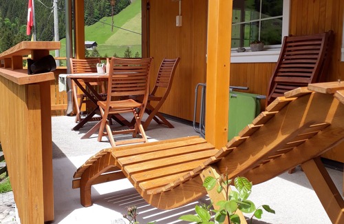 Isenthal House | Ferienh. suitable for 2Fam, above Lake Lucerne, Switzerland (up to 3Tg on request)