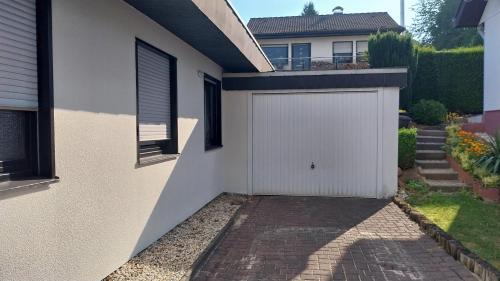 Olef House | Ferienhaus Agi