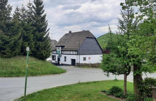 Deifeld House | Ferienhaus am Bach