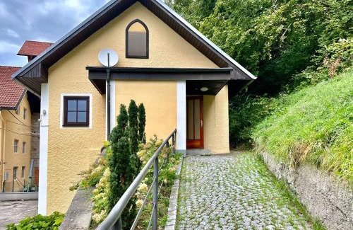 Pinsdorf House | Ferienhaus am Fluss