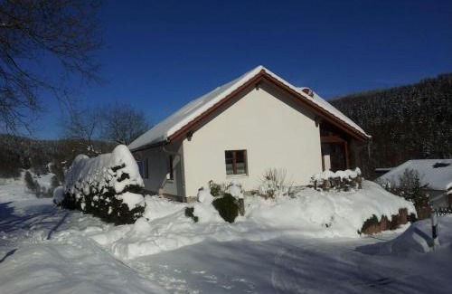 Giessubel Apartment | Ferienhaus am Löffelberghüttchen