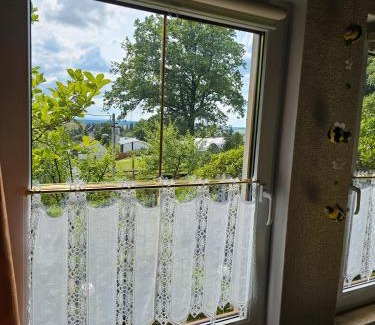Gickelsberg House | Ferienhaus am Wald mit Südblick