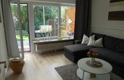 Neue Tiefe Apartment | Ferienhaus an der Buche "Gartenblick"