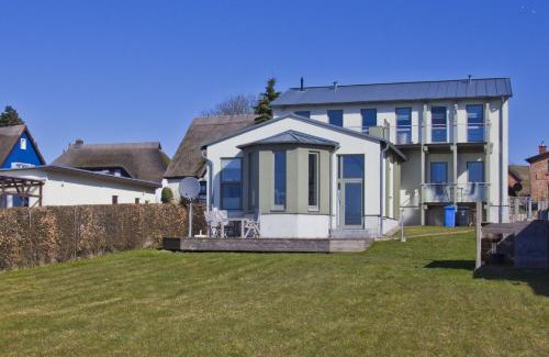 Gross Zicker Apartment | Ferienhaus Distelfink FeWo 04 Terrasse, Meerblick