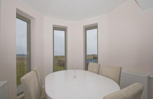 Gross Zicker Apartment | Ferienhaus Distelfink FeWo 04 Terrasse, Meerblick