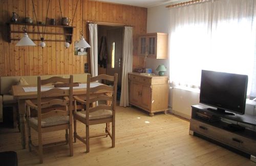 Voehl House | Ferienhaus Edersee